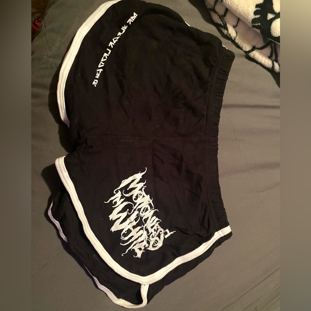 Motionless in White shorts